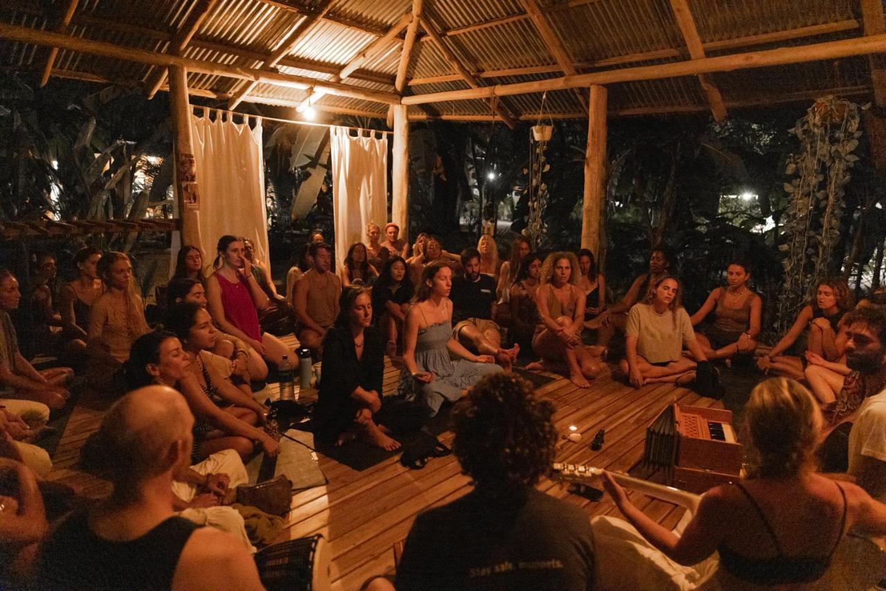 Zeneidas Surf Garden Playa Santa Teresa  外观 照片