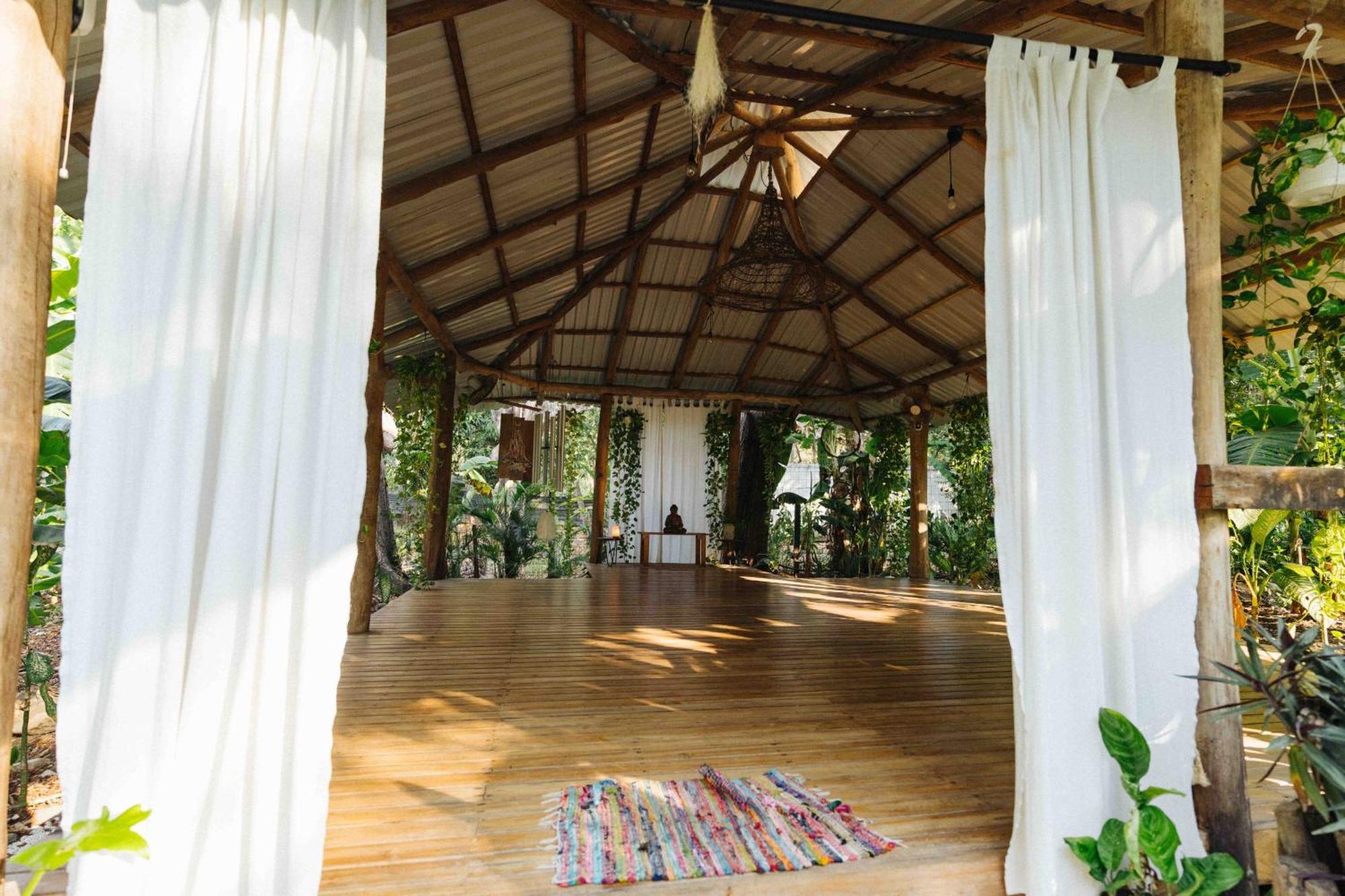 Zeneidas Surf Garden Playa Santa Teresa  外观 照片