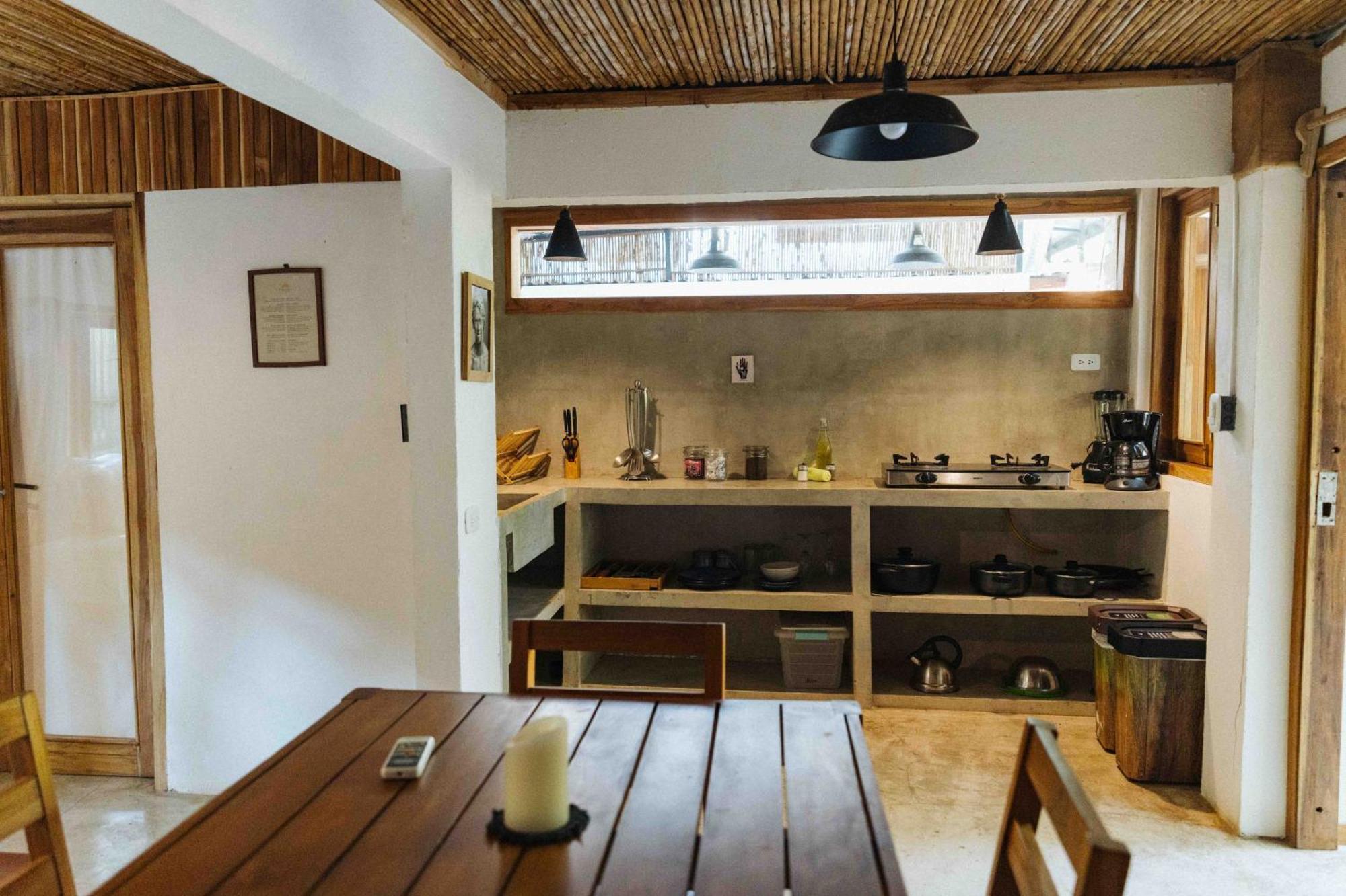 Zeneidas Surf Garden Playa Santa Teresa  外观 照片